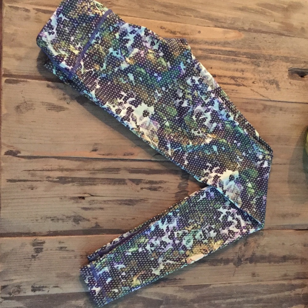 Lululemon floral print leggings